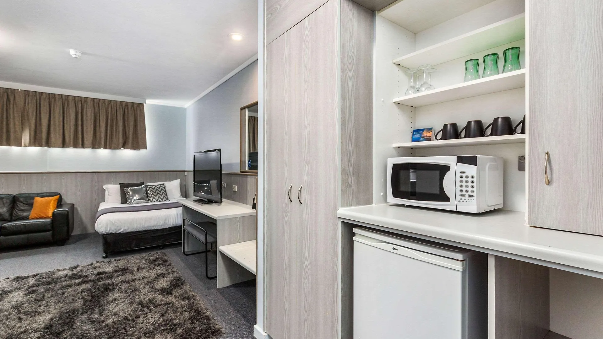 Comfort Inn Glenelg Adelaide Australia
