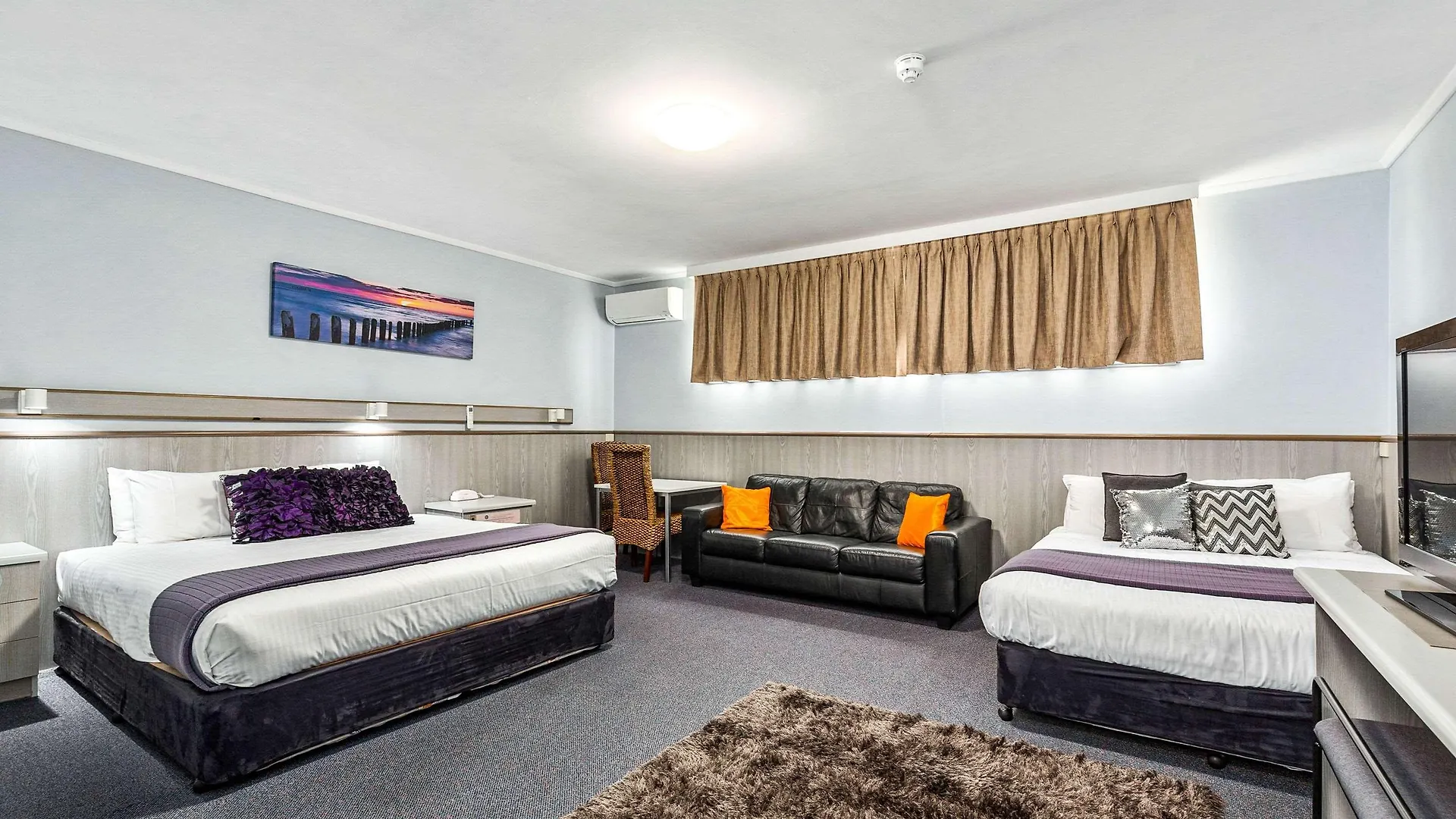 Comfort Inn Glenelg Adelaide 3*,  Australia