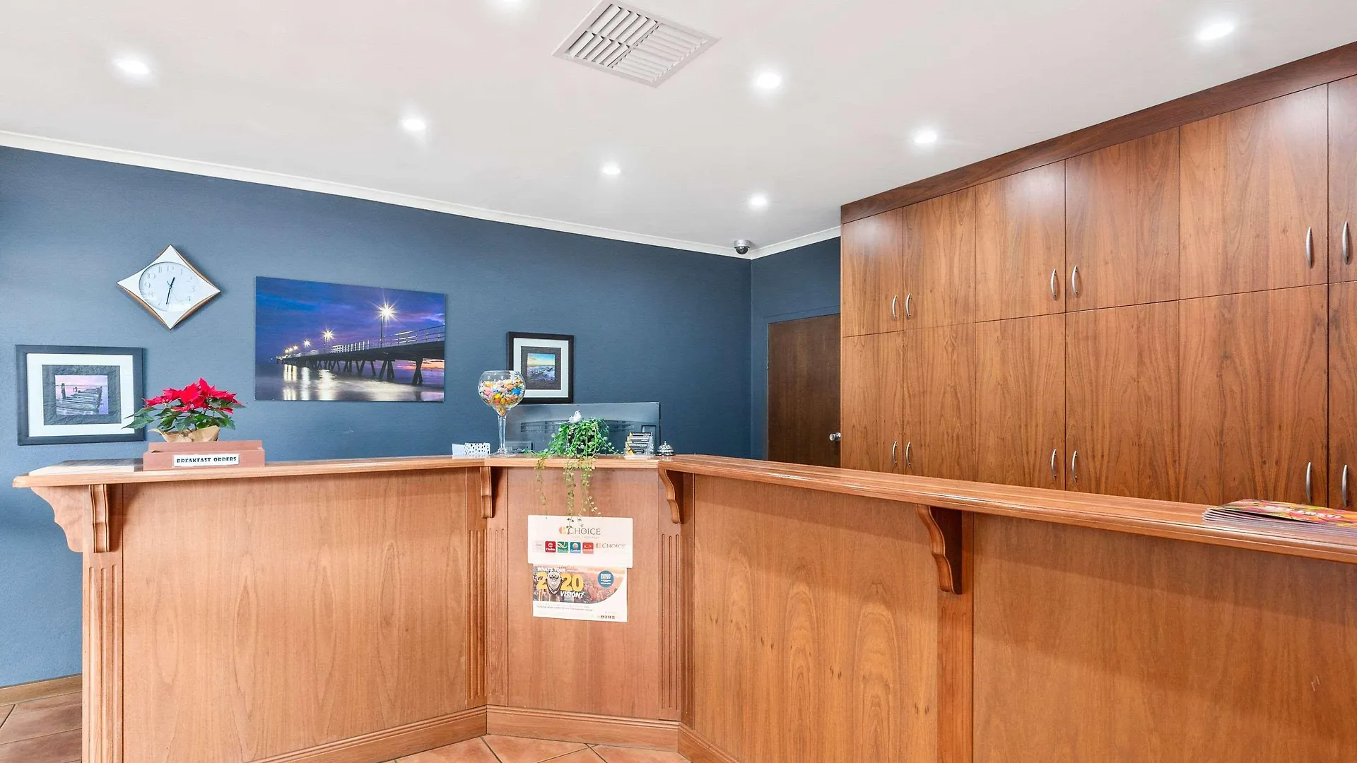 *** Motel Comfort Inn Glenelg Adelaide Australia