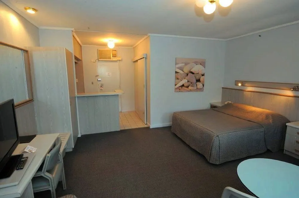 Comfort Inn Glenelg Adelaide 3*,  Australia
